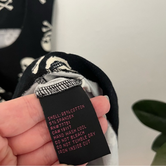 Vintage Betsey Johnson Skull Archive Print Dress - Picture 7 of 13